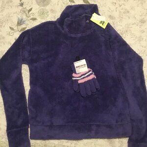 Girls plush pullover, purple, zipper neck, thumbhole cuffs, NWT, Free gloves